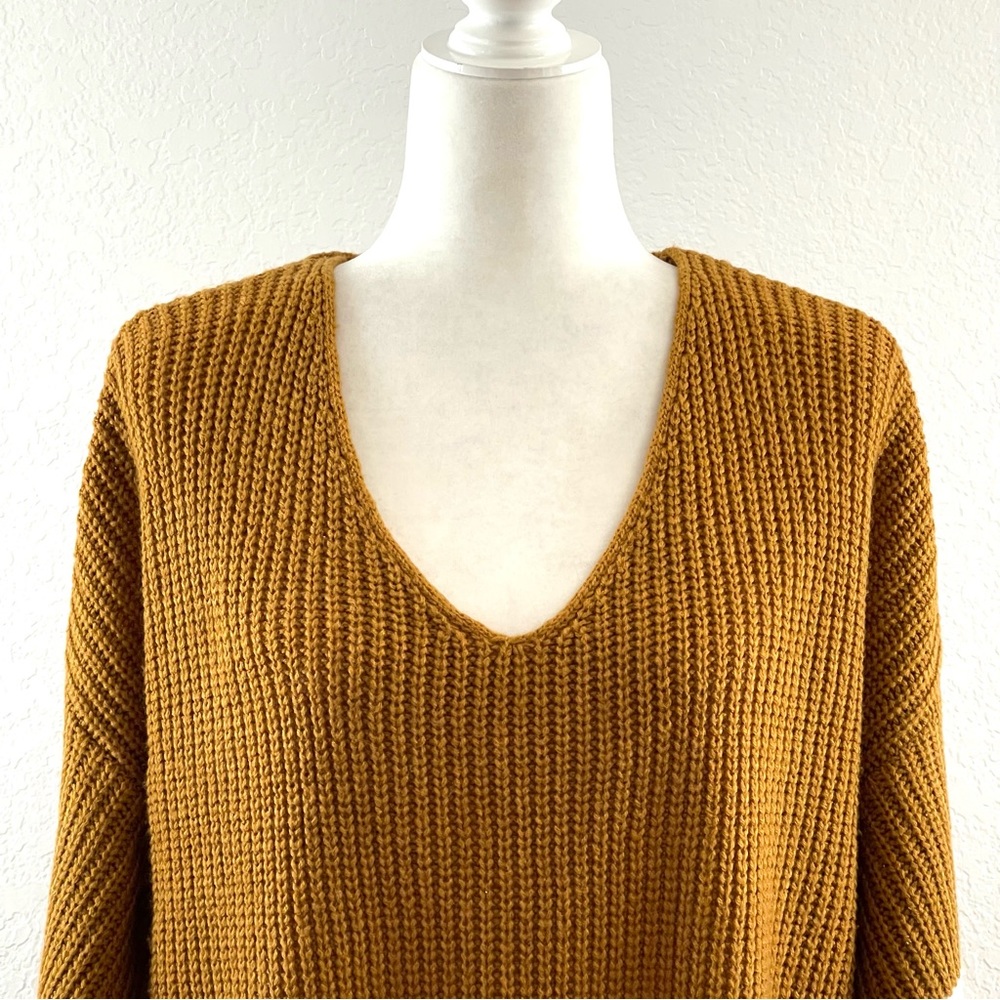 Debut Knit V-Neck Stripe Sweater Size L - Picture 5 of 9